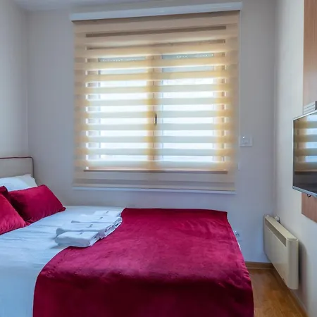 Daire Konaciste Egoiste - Centar *