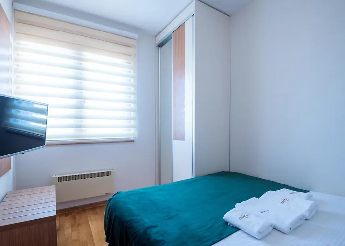 Konaciste Egoiste - Centar Daire