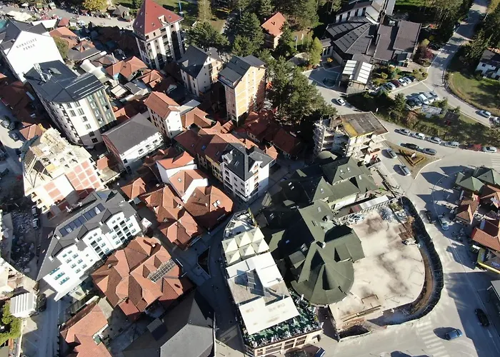 Konaciste Egoiste - Centar *