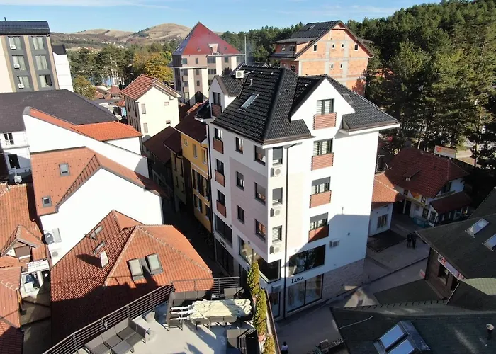 Konaciste Egoiste - Centar Daire *