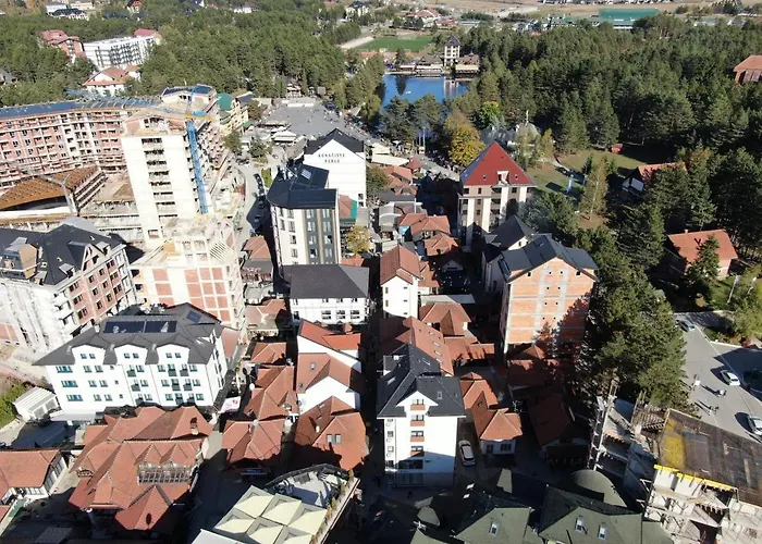 Konaciste Egoiste - Centar Daire Zlatibor